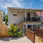 Apartamento Kristija 2 By Interhome